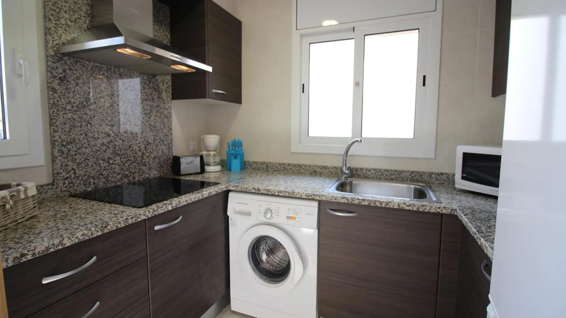 Apart-Rent Casa Noguera 0034 Empuriabrava Villa